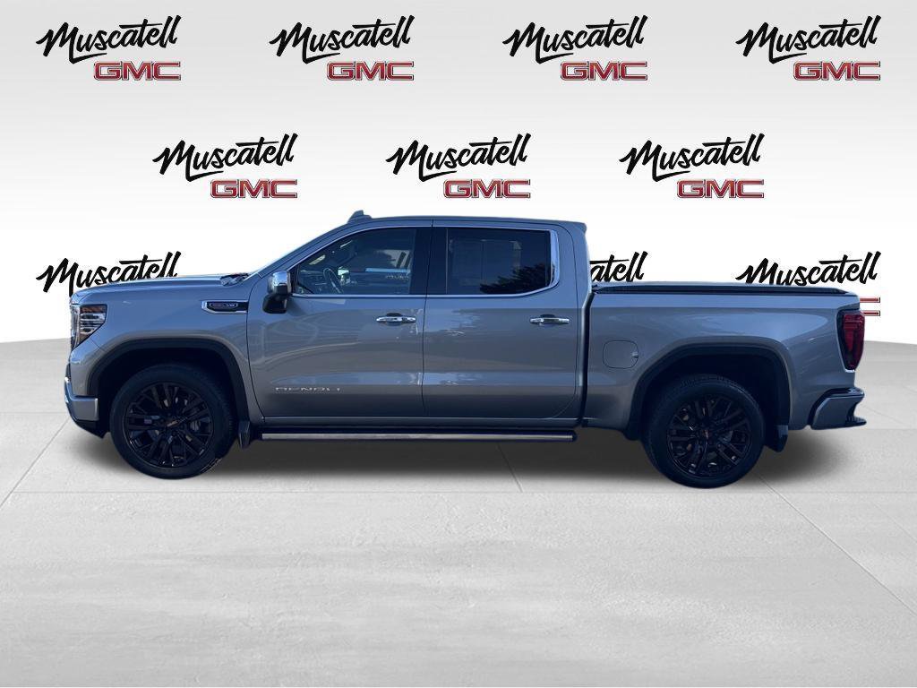Used 2023 GMC Sierra 1500 Denali w/ Technology Package AWD/4WD image 7