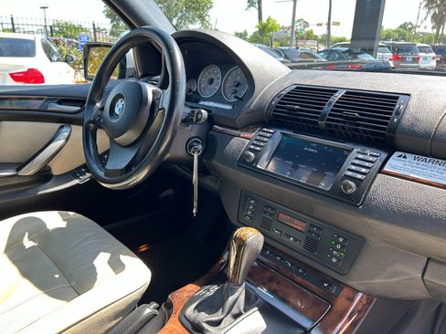 Used 2006 BMW X5 4.8is image 26