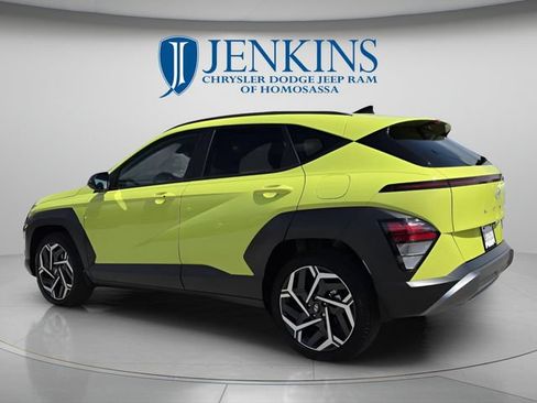 Used 2026 Hyundai Kona SEL Premium FWD image 8