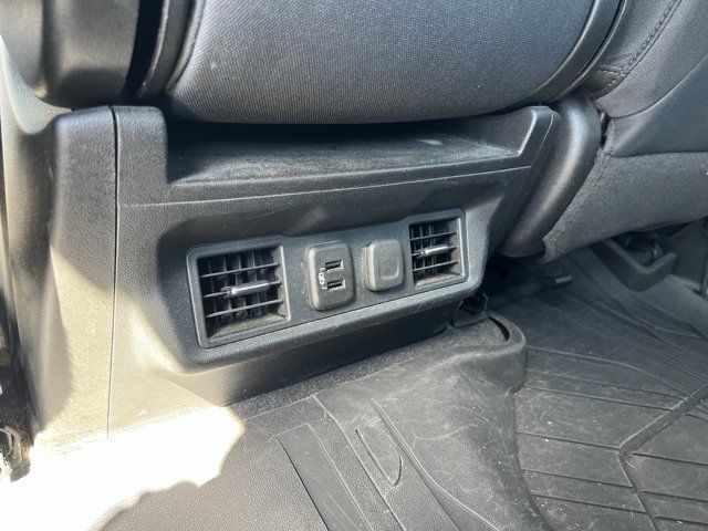 Used 2019 Chevrolet Silverado 1500 LT w/ All-Star Edition AWD/4WD image 22