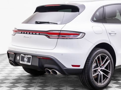 New 2026 Porsche Macan S image 30
