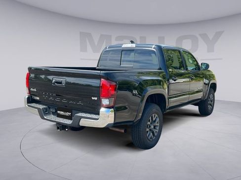 Used 2023 Toyota Tacoma SR5 AWD/4WD image 5