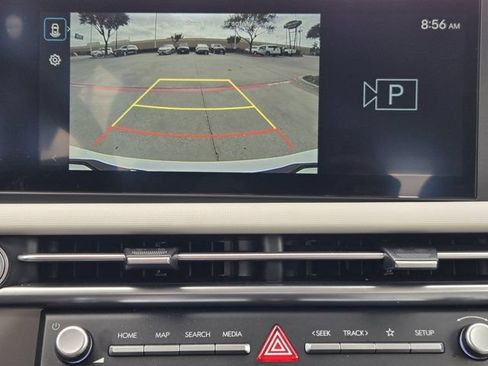 Used 2025 Hyundai Tucson SE FWD image 17
