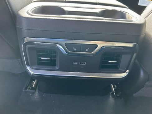 New 2026 GMC Sierra 1500 SLT w/ SLT Premium Plus Package image 35
