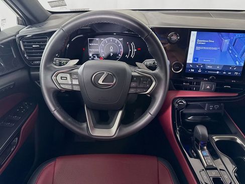 Certified 2025 Lexus NX 250 FWD w/ Premium Package image 22