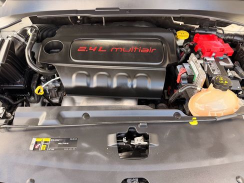 Used 2019 Jeep Compass Sport FWD image 28