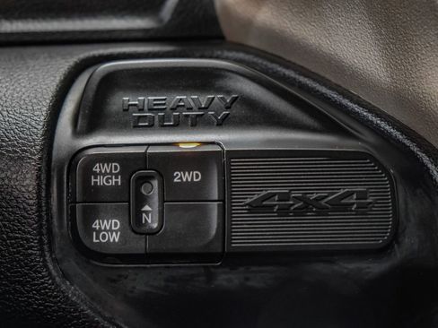 Used 2023 RAM 3500 Laramie AWD/4WD image 28