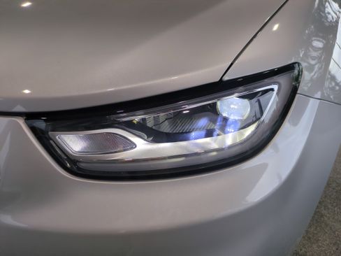 New 2026 Chrysler Pacifica Select image 10