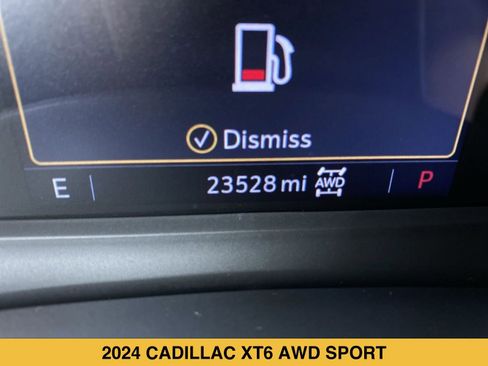 Certified 2024 Cadillac XT6 Sport w/ LPO, ONYX Package AWD/4WD image 4