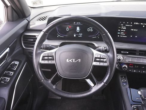 Used 2023 Kia Telluride EX X-Line AWD/4WD image 46