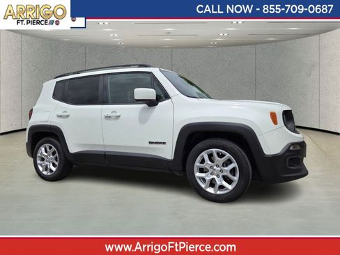 Used 2017 Jeep Renegade Latitude image 1