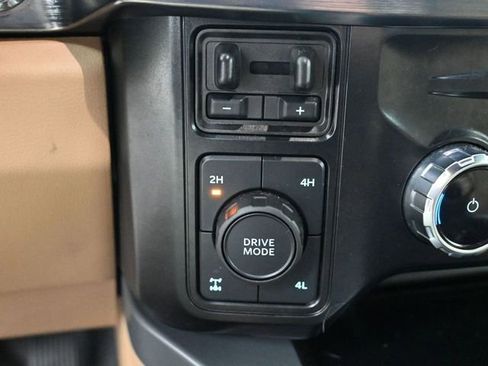 Used 2025 Ford F250 Lariat w/ Lariat Ultimate Package image 27