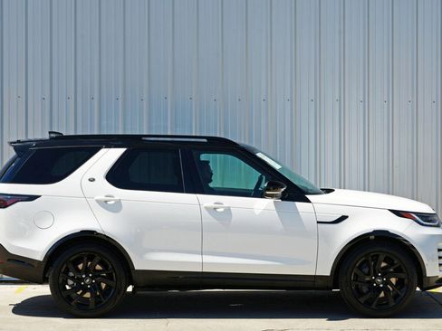 Used 2023 Land Rover Discovery S R-Dynamic image 61