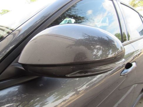 Used 2023 Alfa Romeo Giulia Sprint image 17