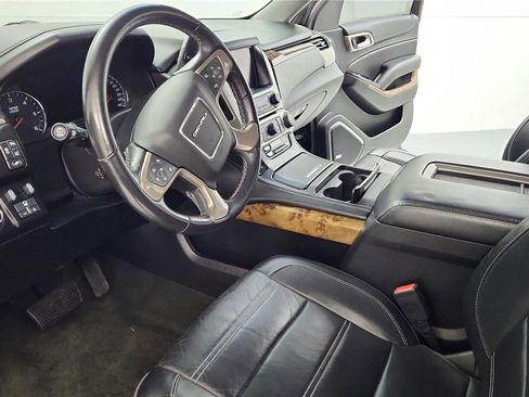 Used 2015 GMC Yukon Denali w/ Touring Package image 25