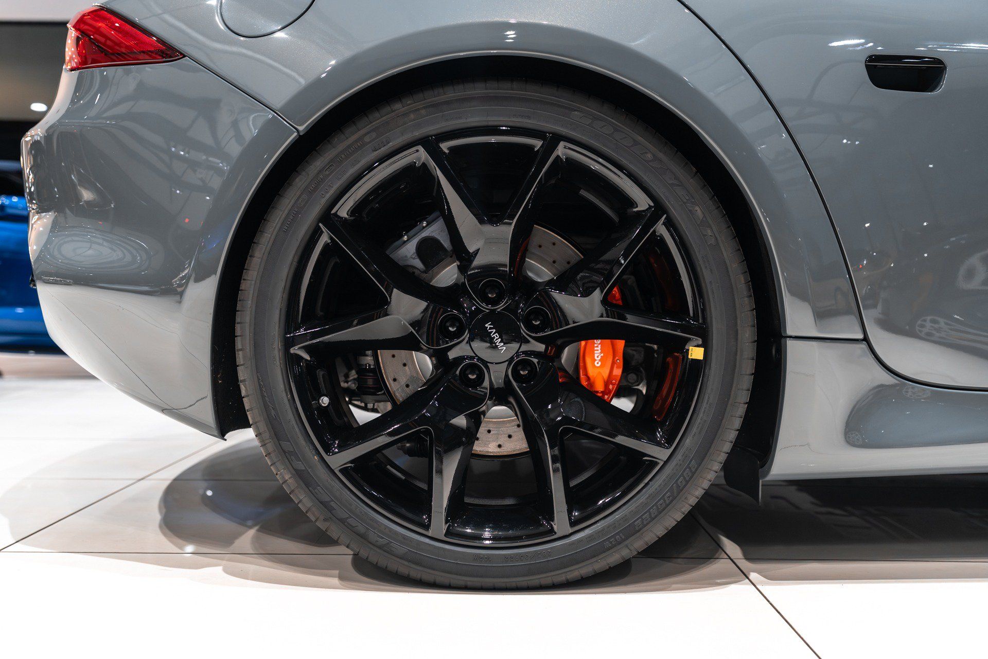Used 2025 Karma Revero Luxury RWD image 63