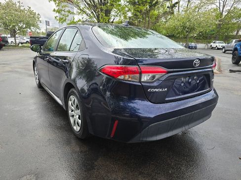 Used 2024 Toyota Corolla LE FWD image 5