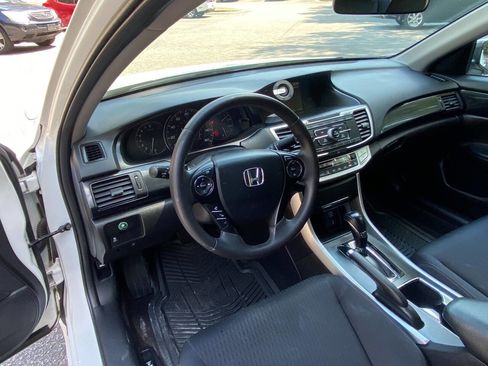 Used 2014 Honda Accord Sport image 12