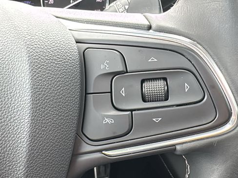Used 2023 Buick Envision Essence w/ Sport Touring Package AWD/4WD image 14
