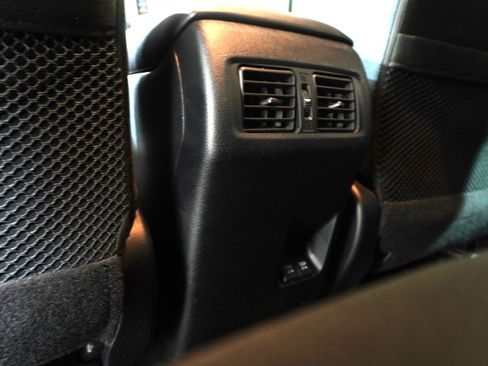 Used 2020 Toyota 4Runner SR5 AWD/4WD image 14