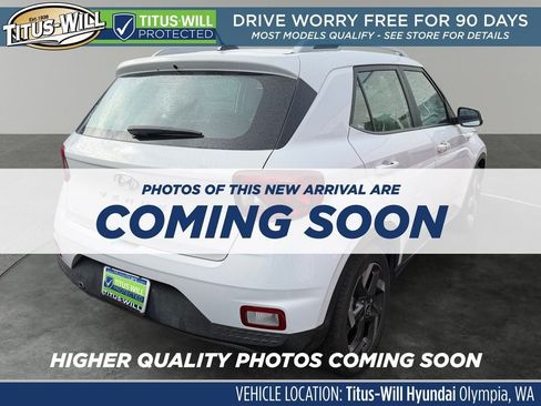 Used 2025 Hyundai Venue SEL FWD image 4