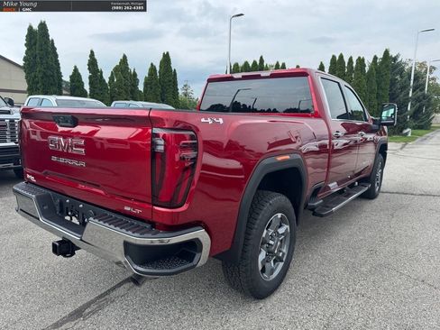 New 2026 GMC Sierra 2500 SLT AWD/4WD image 5