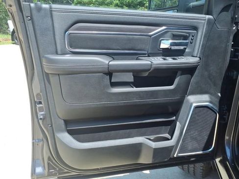 New 2026 RAM 2500 Laramie AWD/4WD image 23