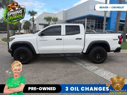 Used 2023 Chevrolet Colorado Trail Boss w/ Technology Package AWD/4WD image 7