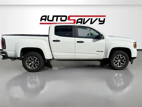 Used 2022 GMC Canyon AT4 image 8