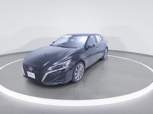 Certified 2023 Nissan Altima 2.5 SL AWD/4WD image 3