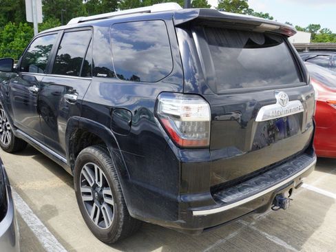 Used 2019 Toyota 4Runner Limited AWD/4WD image 6