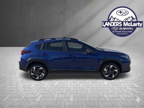 Used 2025 Subaru Crosstrek 2.5i Limited w/ Crosstrek Mirror Package image 8