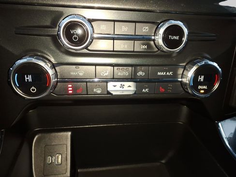 Used 2021 Ford F150 XLT w/ Equipment Group 302A High image 23