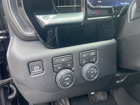 New 2026 Chevrolet Silverado 2500 LT w/ Texas Edition AWD/4WD image 15