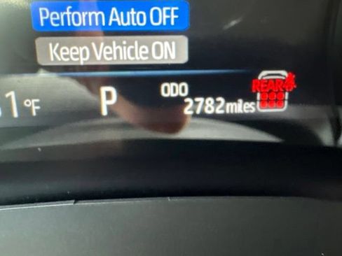 Used 2026 Toyota Sienna XLE FWD image 16