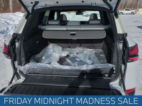 New 2026 BMW X5 xDrive40i w/ Premium Package image 24