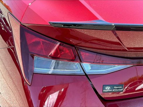 Used 2025 Hyundai Elantra Sport FWD image 25