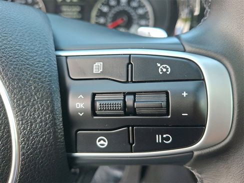 Used 2023 Kia K5 GT image 23