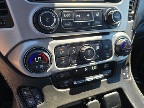 Used 2015 GMC Yukon SLT AWD/4WD image 13