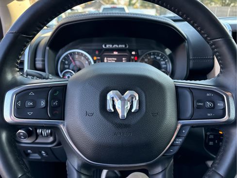 Used 2022 RAM 1500 Laramie image 14