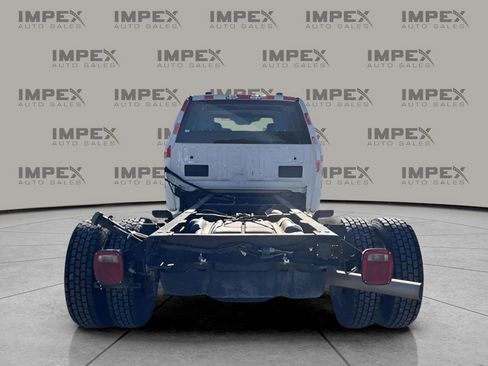 Used 2024 Ford F450 XL image 7