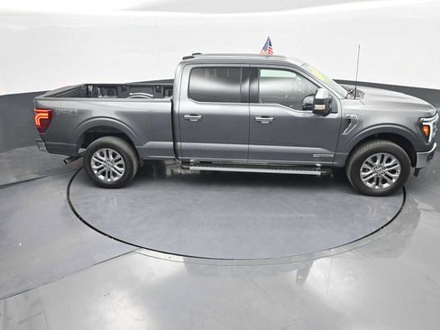 Used 2025 Ford F150 Lariat w/ Equipment Group 502A High AWD/4WD image 39