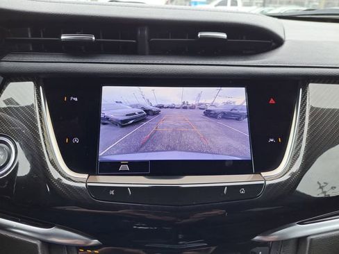 Used 2024 Cadillac XT6 Sport image 33