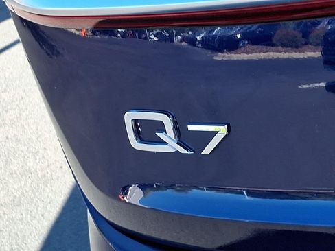 Certified 2023 Audi Q7 2.0T Premium AWD/4WD image 32