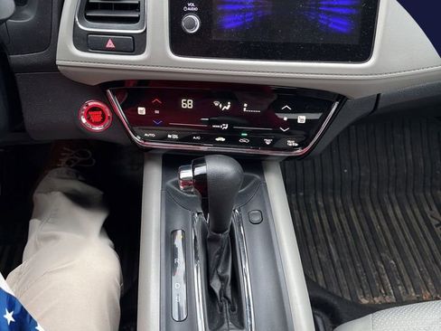 Used 2022 Honda HR-V EX image 8