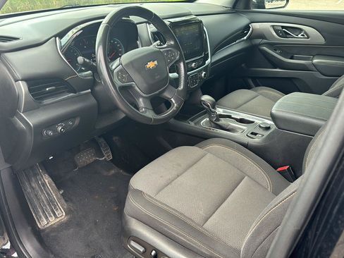 Used 2021 Chevrolet Traverse LT AWD/4WD image 11