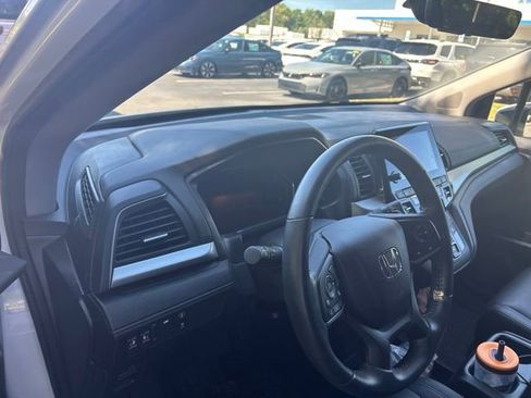 Used 2024 Honda Odyssey EX-L image 9