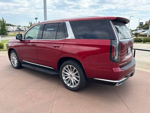 Used 2021 Cadillac Escalade Premium Luxury w/ Driver Assist Tech Package AWD/4WD image 5