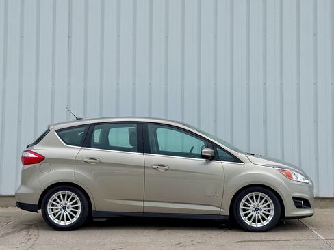 Used 2016 Ford C-MAX SEL w/ Equipment Group 302A FWD image 7