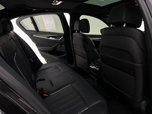 Certified 2023 BMW M550i xDrive M550i xDrive w/ Executive Package image 15